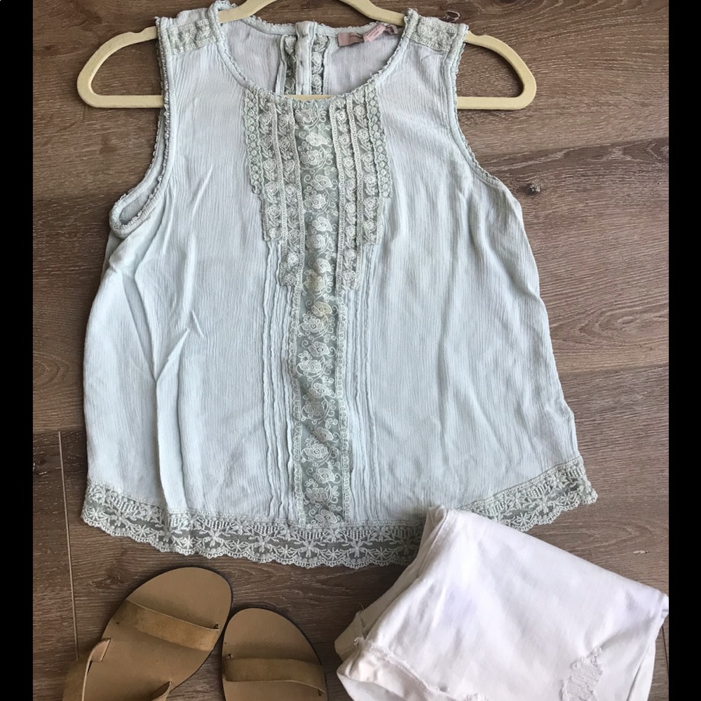 Forever 21 light blue green lacy tank top
